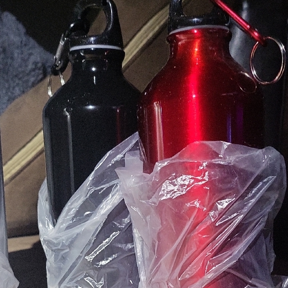 Medium Aluminum Water Bottles Unbranded